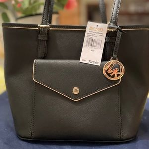 NWT Michael Kors shoulder bag